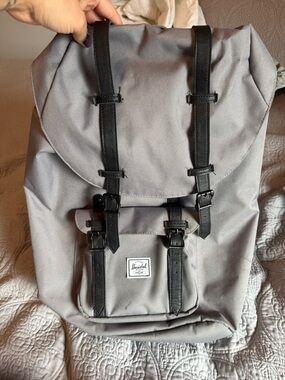Herschel Supply Company Retreat™ Backpack - 23L